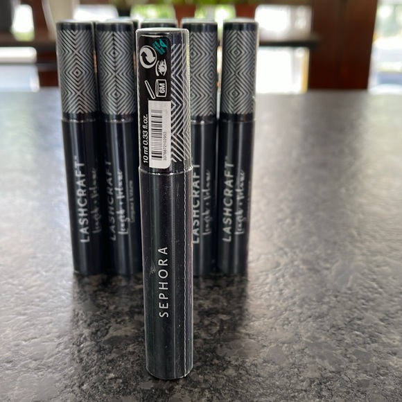 Sephora Lashcraft Length & Volume Mascara in black - Picture 4 of 4